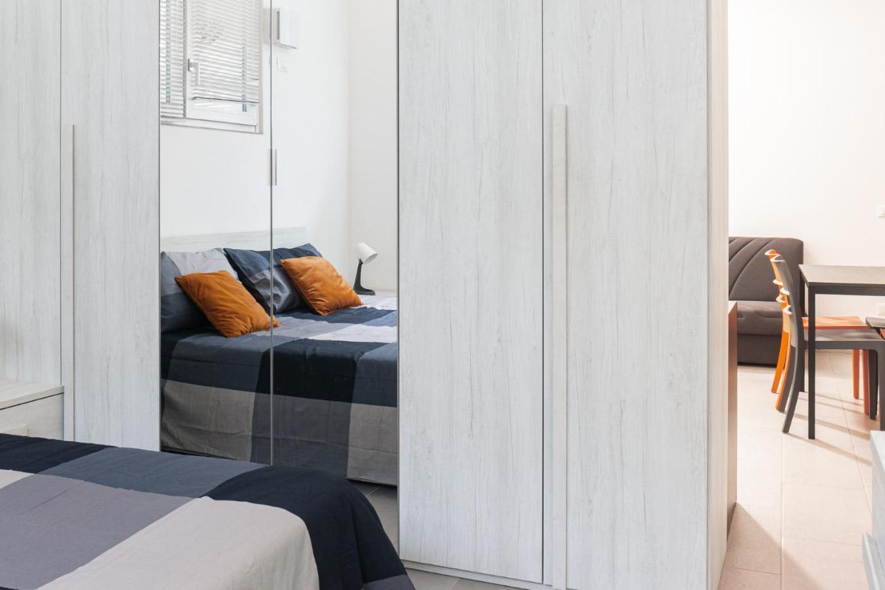 Staurenghi Red Apartment Varese Exterior foto